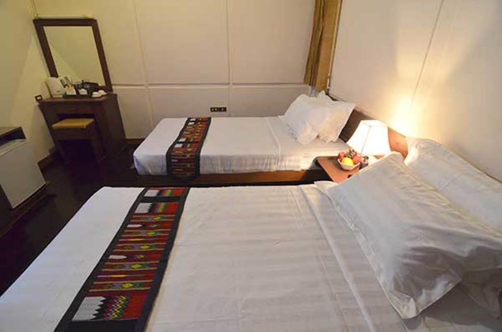 Kyi Tin Hotel Mandalay Bagian luar foto