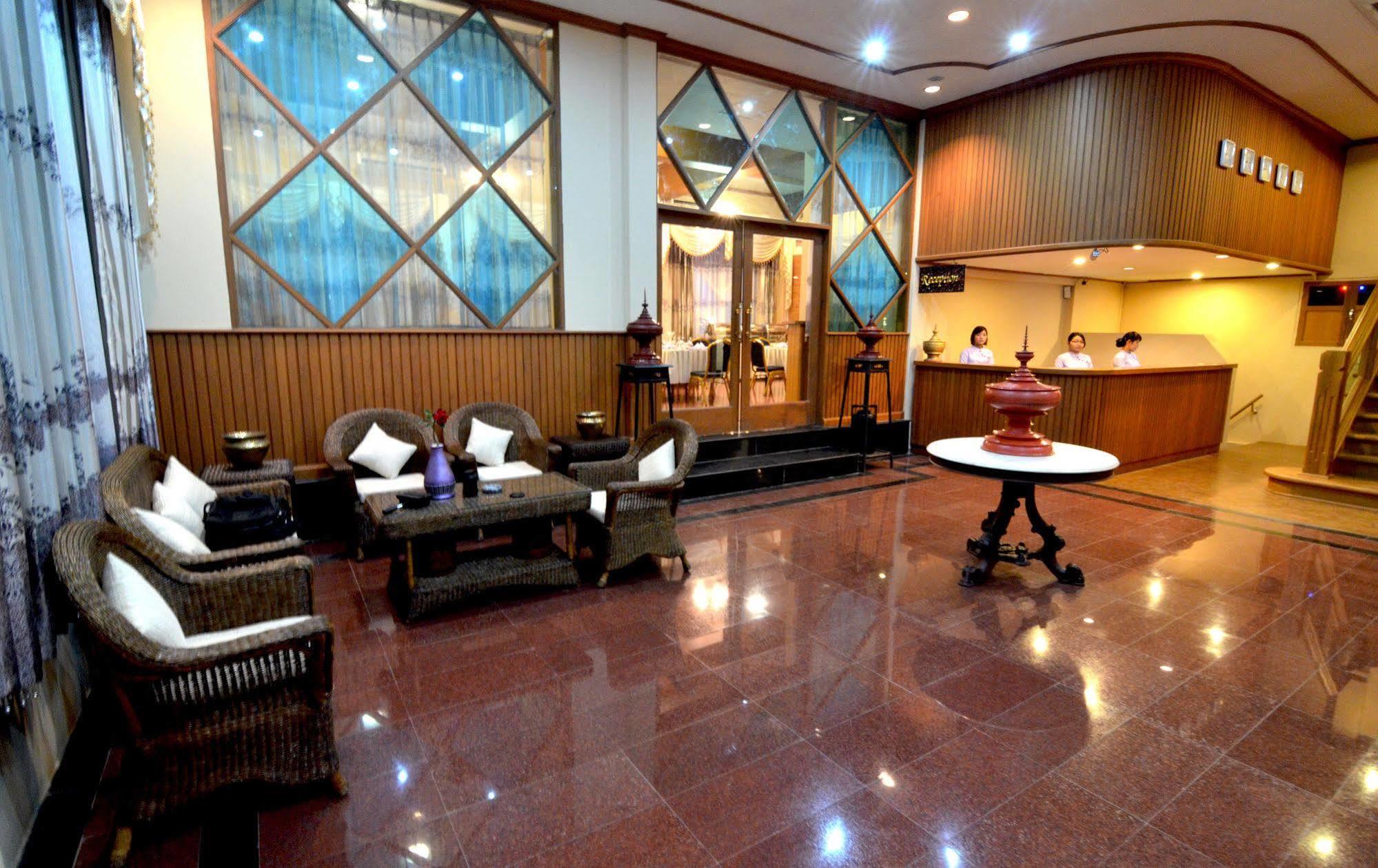 Kyi Tin Hotel Mandalay Bagian luar foto