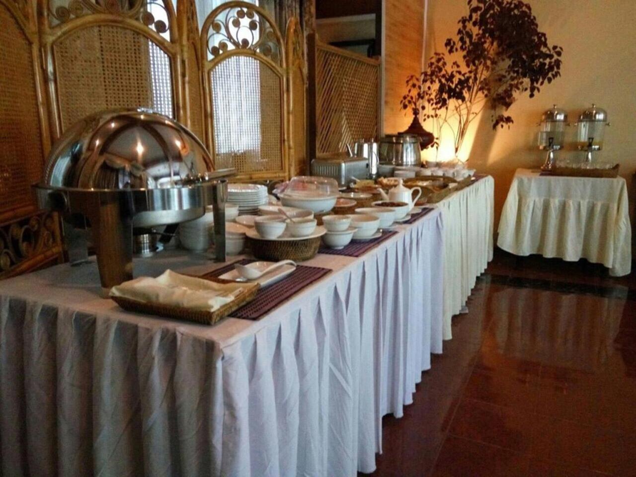 Kyi Tin Hotel Mandalay Bagian luar foto