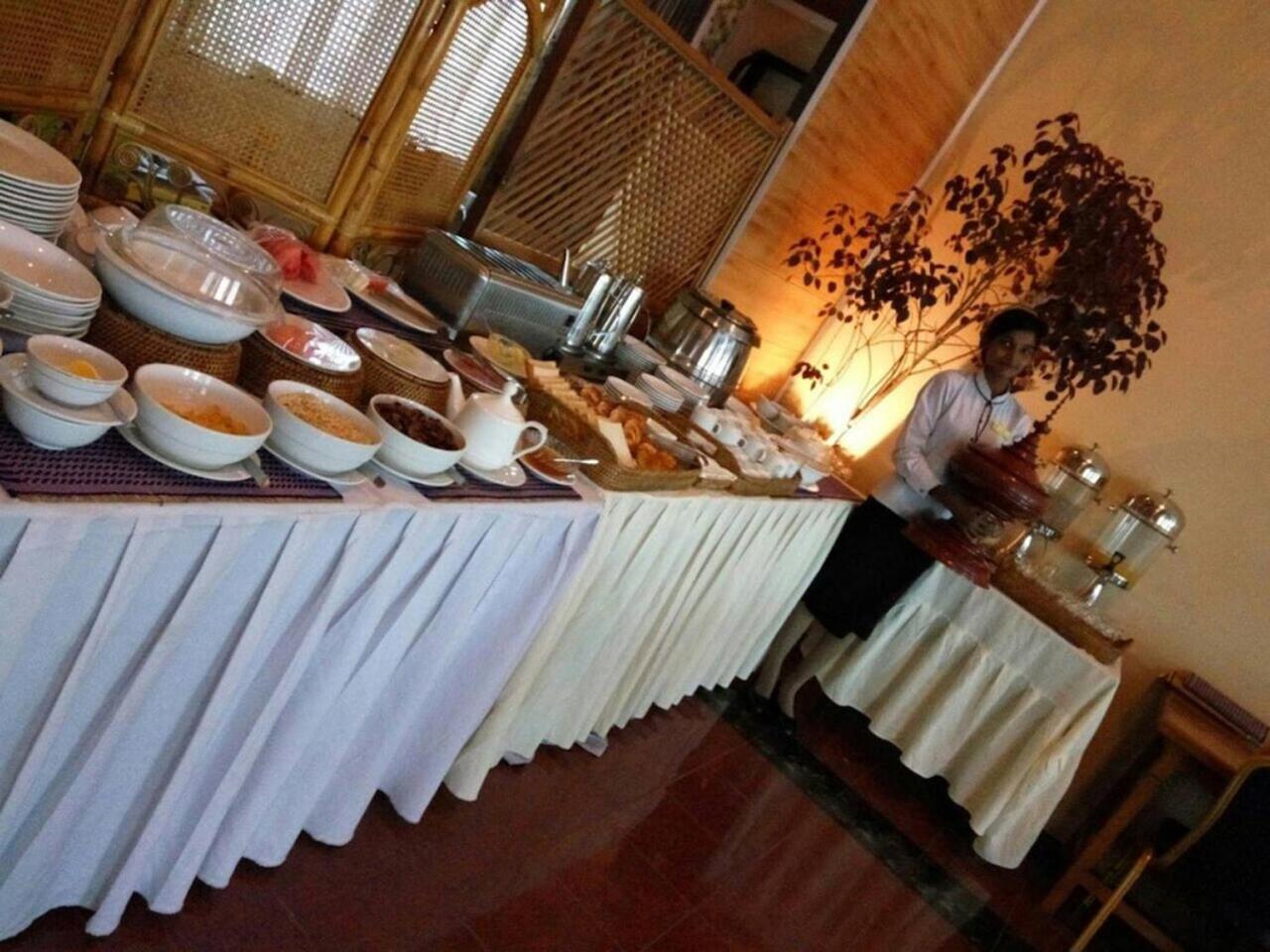 Kyi Tin Hotel Mandalay Bagian luar foto